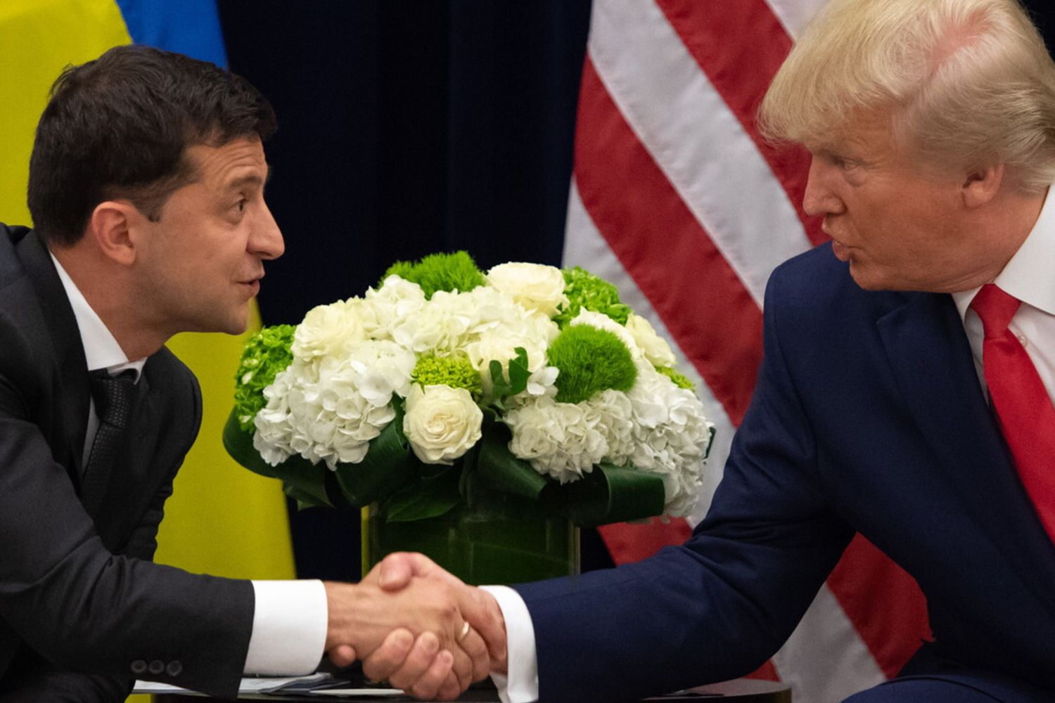 Zelensky non sarà all'insediamento di Trump, "non mi ha invitato"