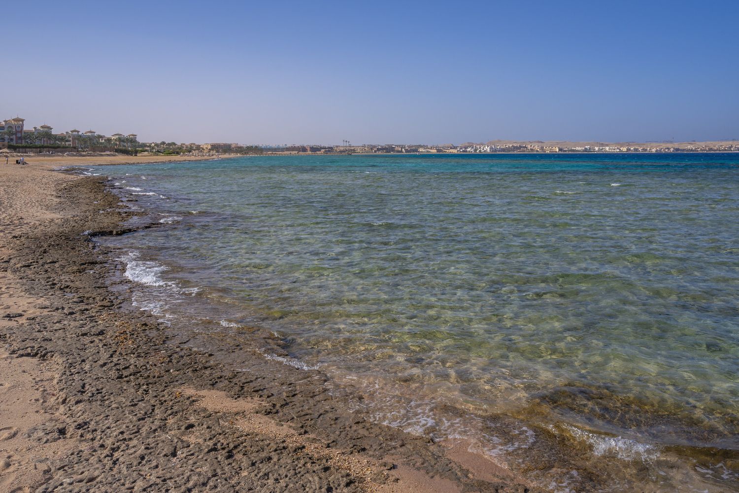 Bimbo di 9 anni muore in vacanza in Egitto