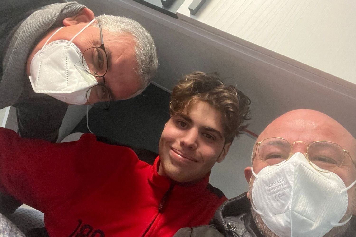 Videochiamata del Papa per un 16enne malato oncologico, "devi essere forte"