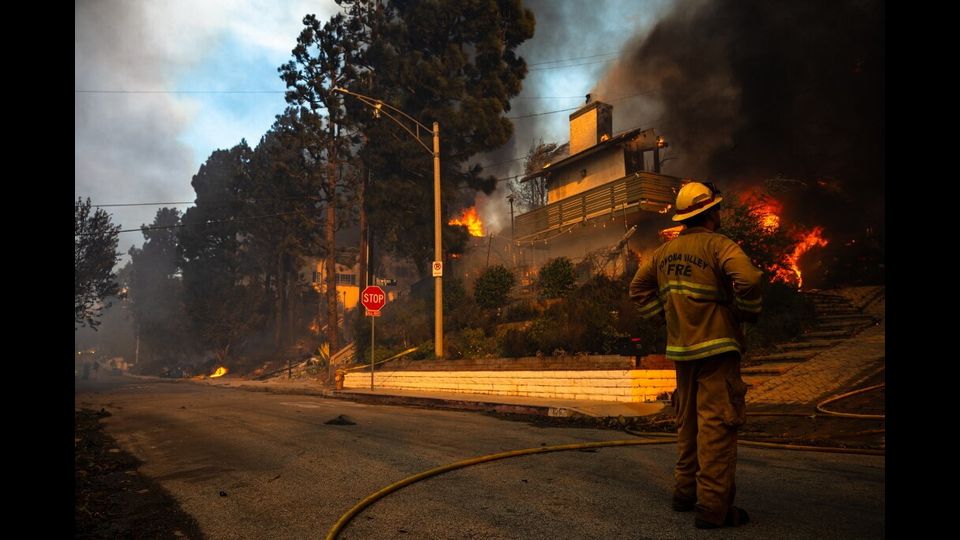 Los Angeles in fiamme