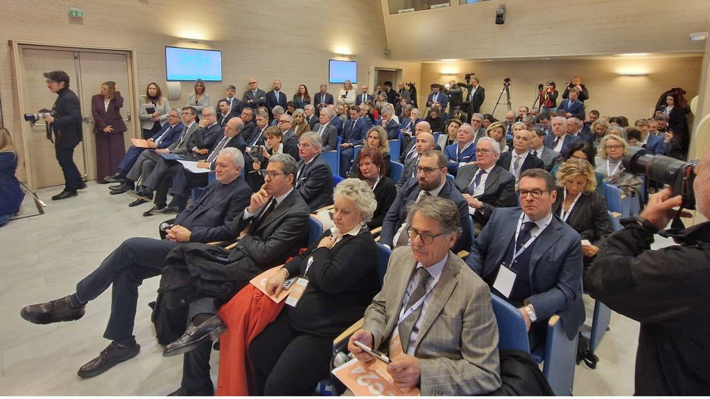 Il ministro Tajani punta sulla diplomazia della crescita