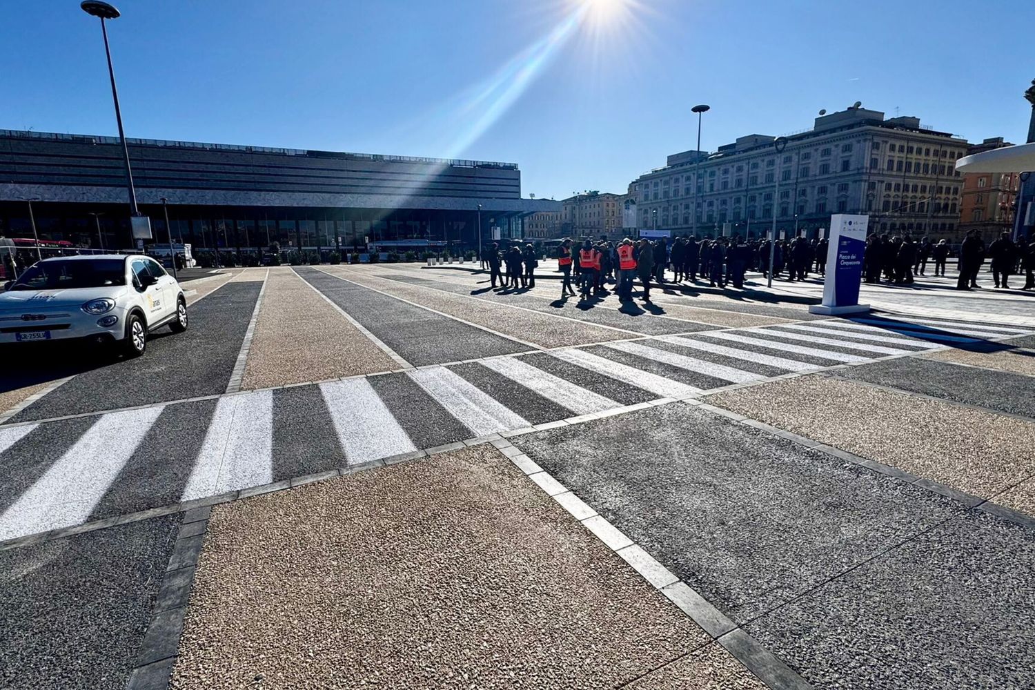 Riaperta Piazza dei Cinquecento