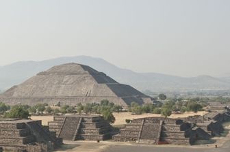 Scoperti resti di 200 animali nella Piramide della Luna a Teotihuacan