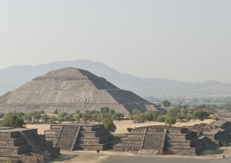 Scoperti resti di 200 animali nella Piramide della Luna a Teotihuacan