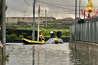 Resta l&#39;allerta maltempo in Sicilia: tra&nbsp;esondazioni e trombe d&#39;aria