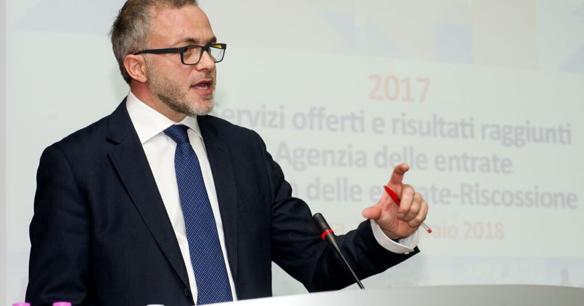 I centristi lanciano la sfida per spostare l