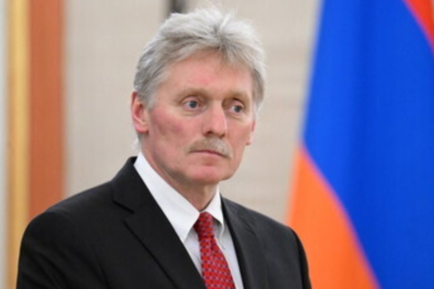 Il Cremlino snobba Trump, "non c'è nulla di nuovo, ama le sanzioni"