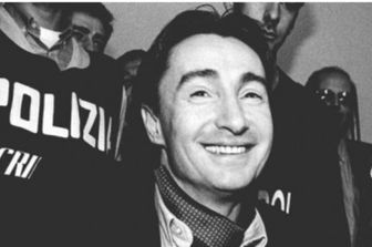 Botte a una familiare, braccialetto elettronico a Felice Maniero