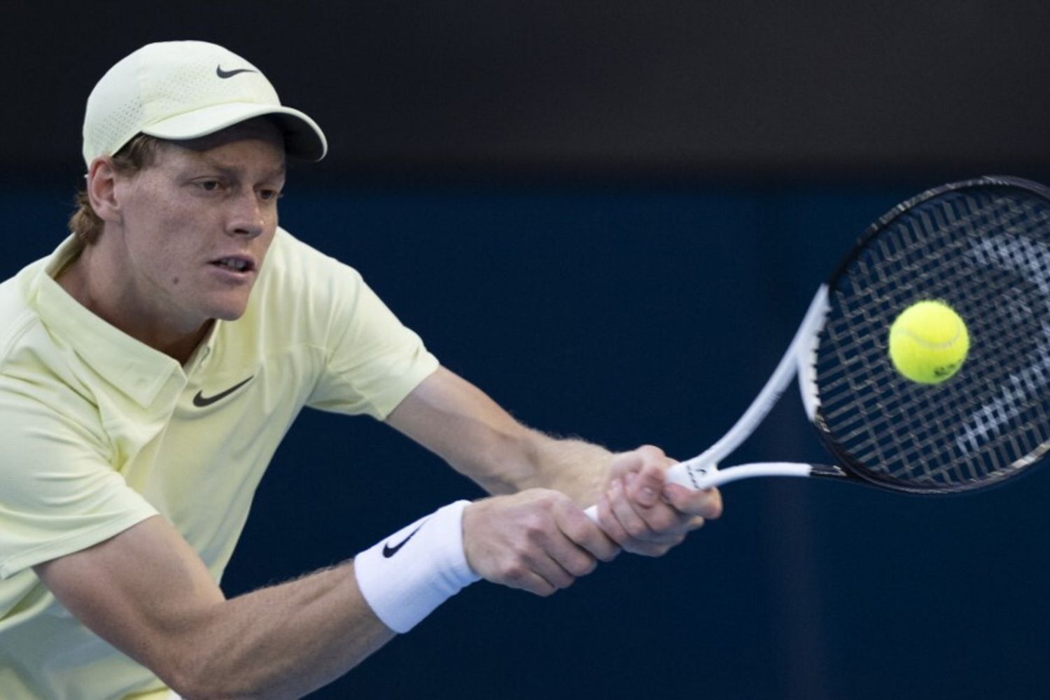 Australian Open, Zverev è il primo finalista. Sinner in vantaggio 1-0 su Shelton