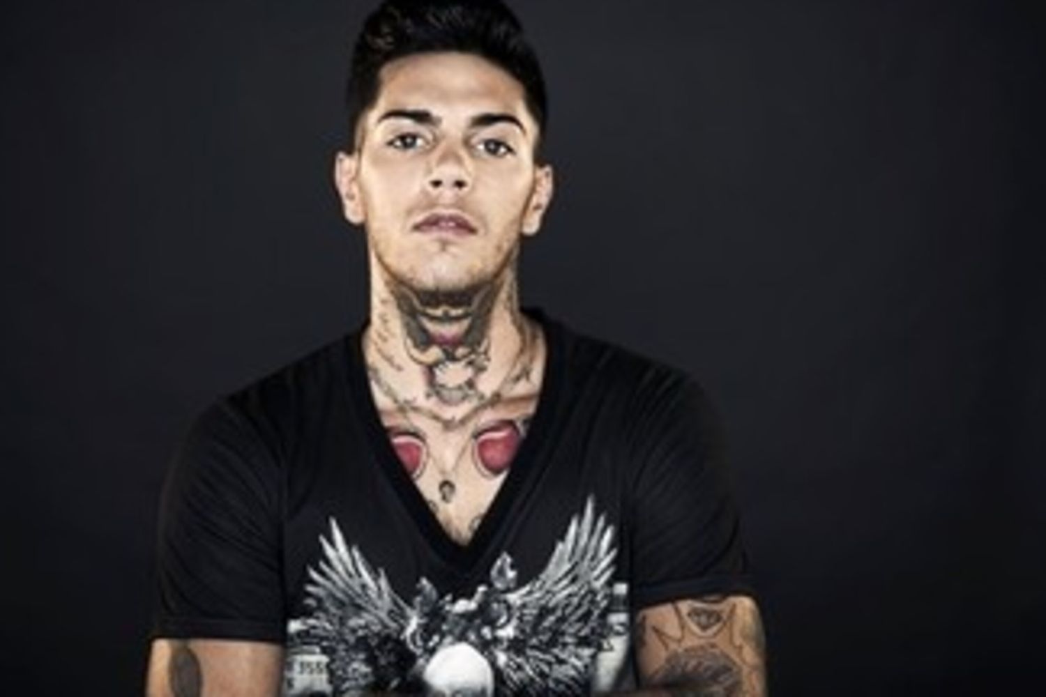 Inchiesta ultrà a Milano, Daspo di 3 anni a Emis Killa