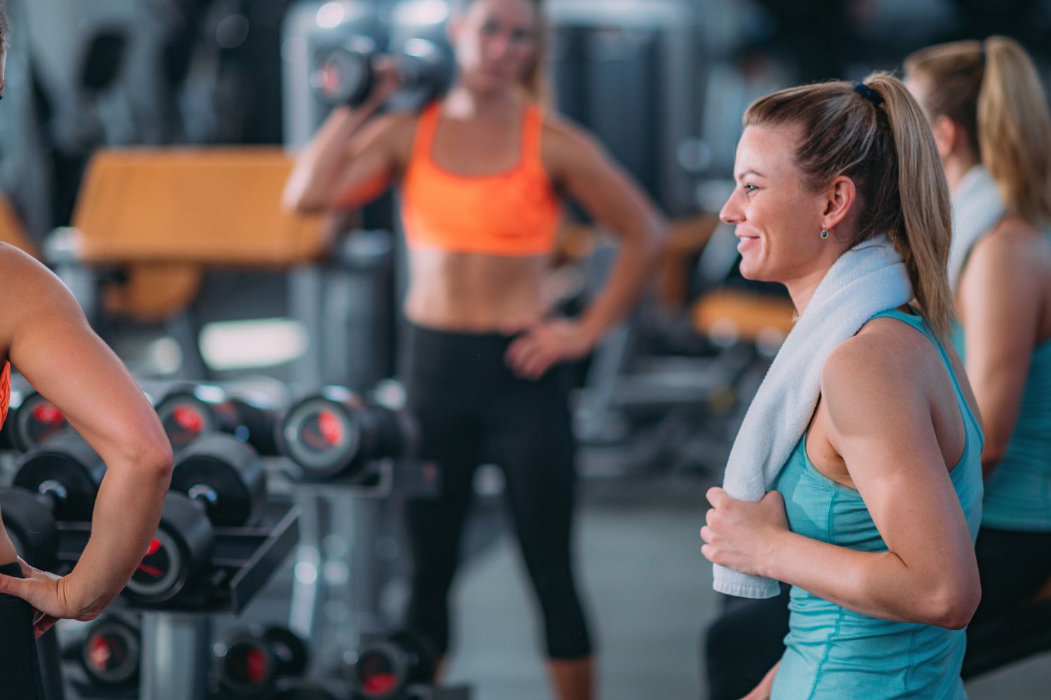 Perché la palestra è un luogo a rischio di molestie e critiche per le donne