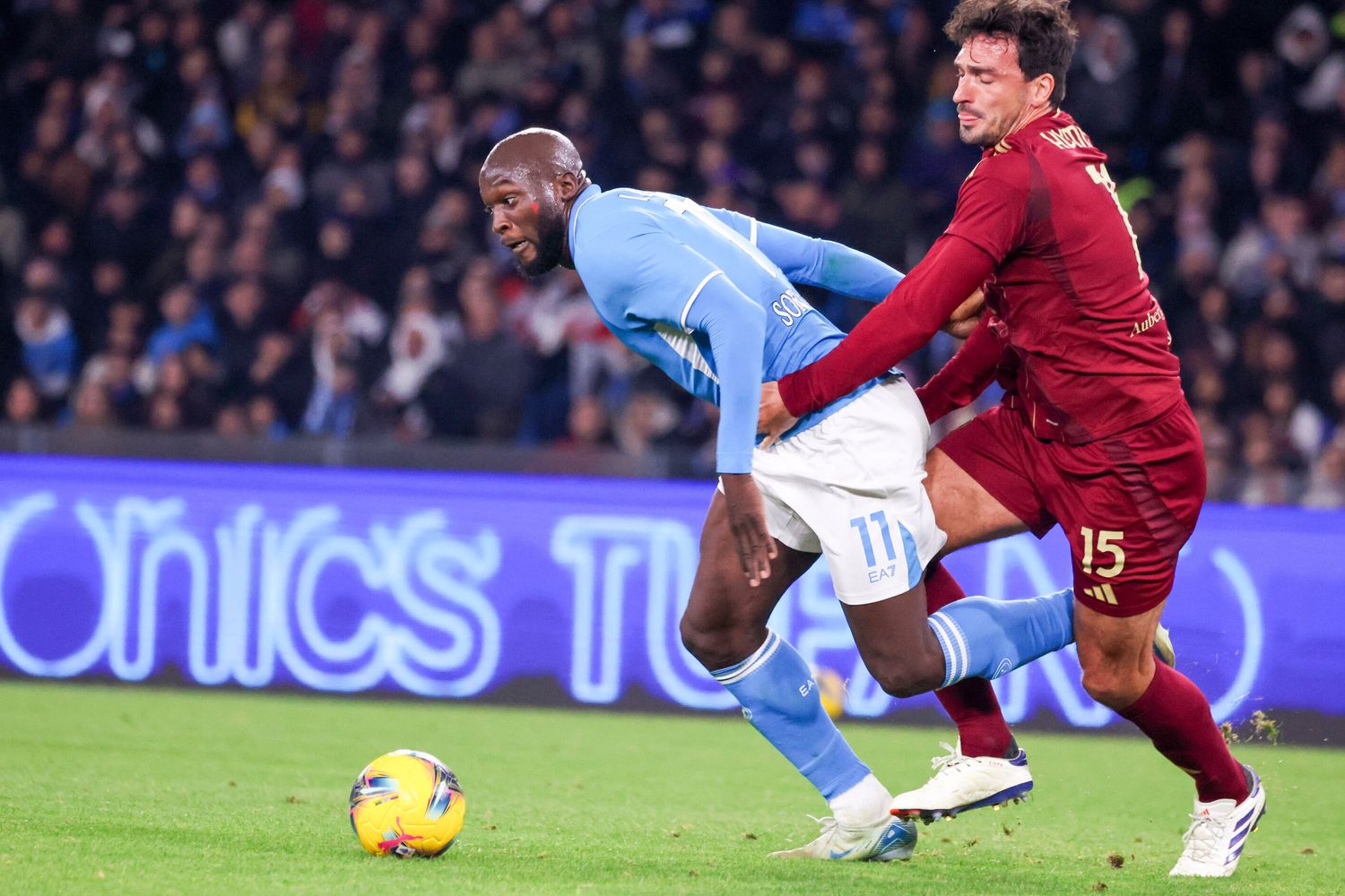 Roma-Napoli vista dai vip tra scaramanzia e passione