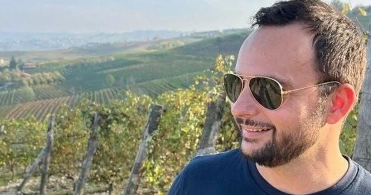 "Ho perso il mio amore, il mio maestro, il mio migliore amico". Il messaggio della moglie Valentina al collega Fabio Postiglione