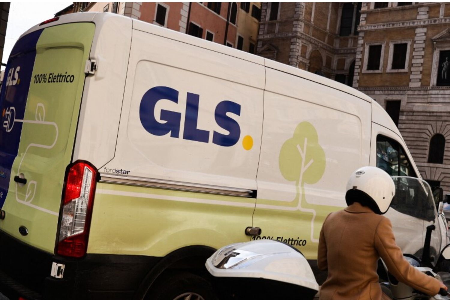 Camion spedizioni Gls