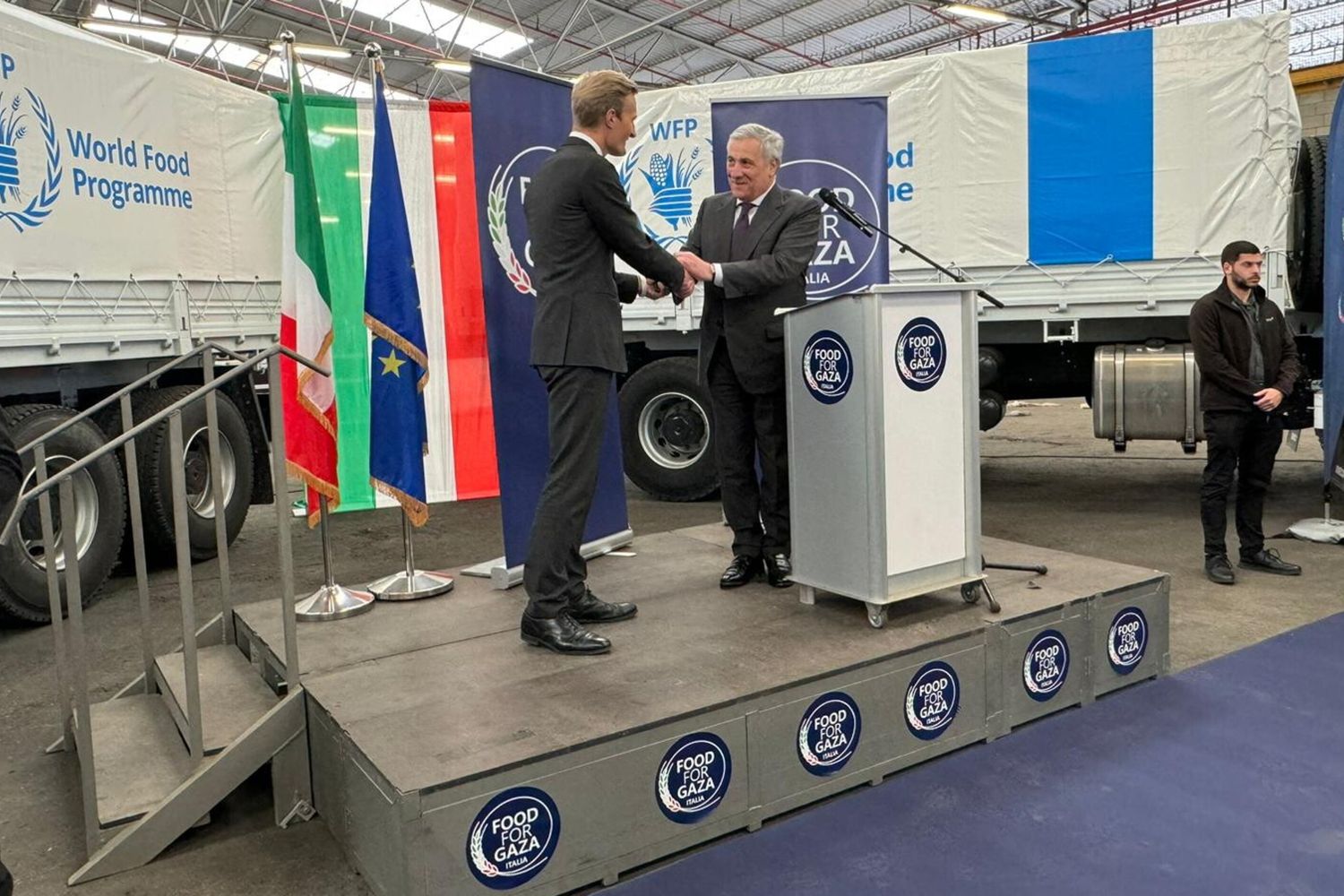 Il Ministro Tajani in Israele per consegnare gli aiuti umanitari di Food for Gaza