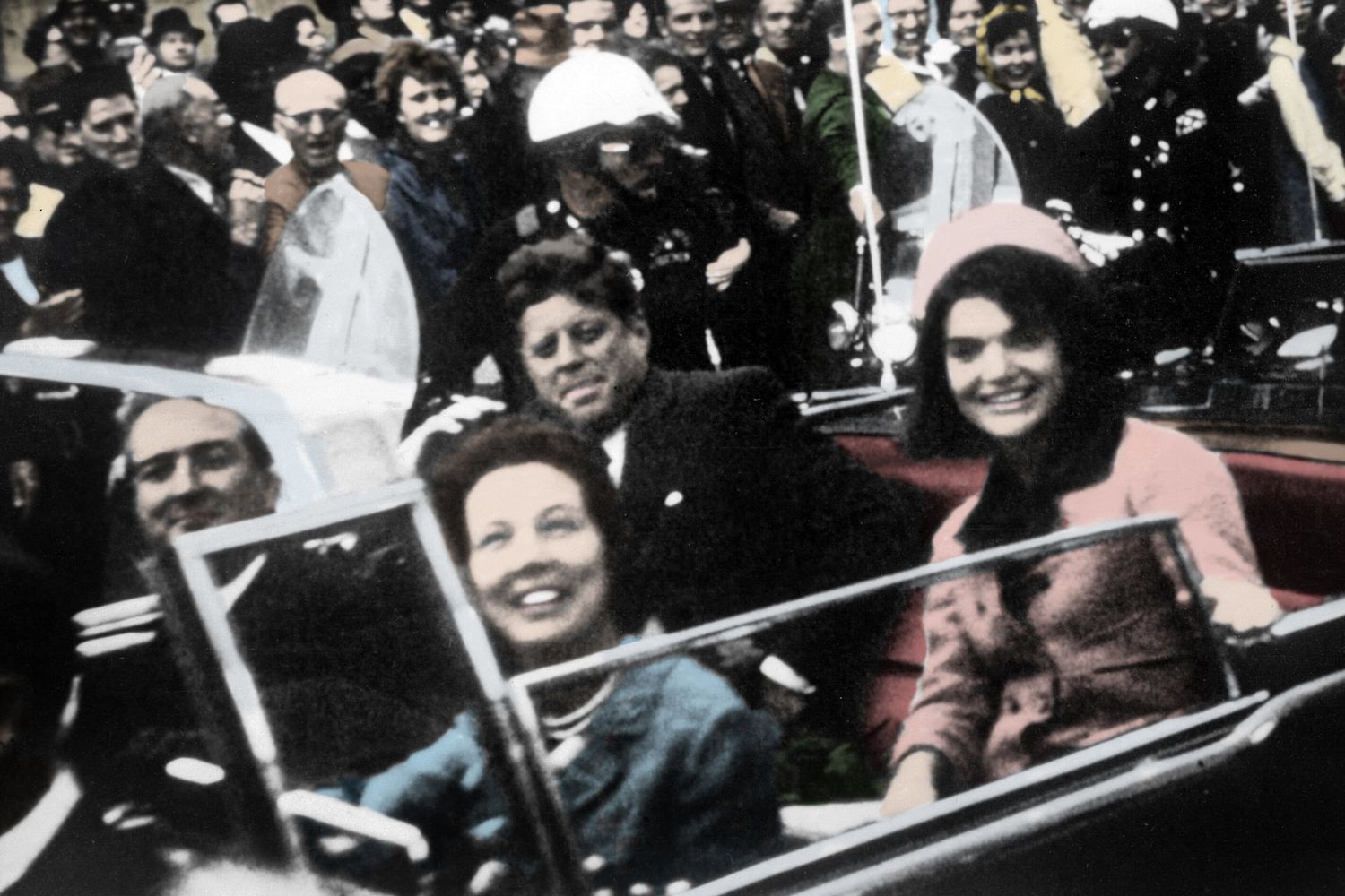 John e Jacqueline Kennedy sulla limousine presidenziale, Dallas 1963