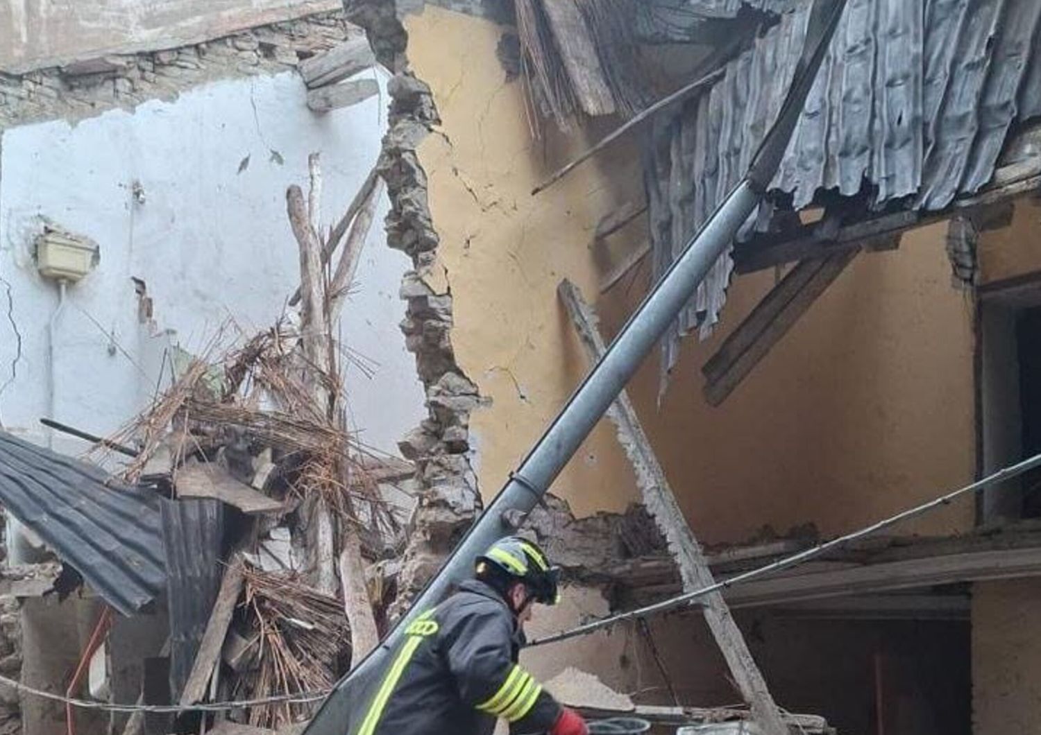 Crolla la chiesa di San Biagio a Savigno, Valsamoggia (Bo)