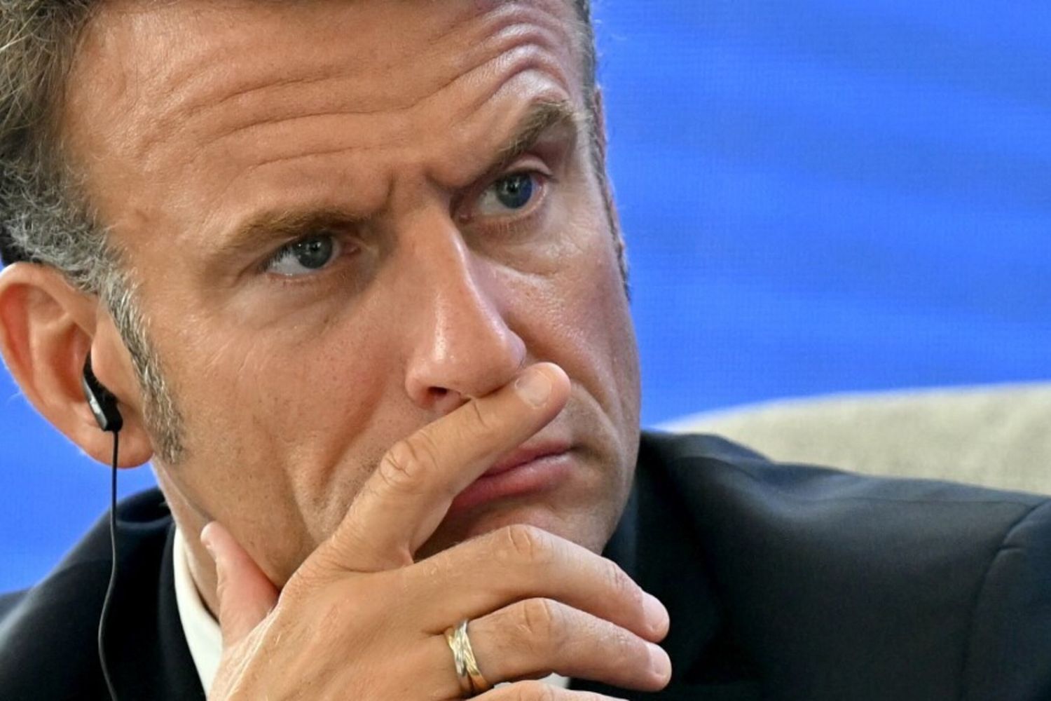 Ucraina, Macron convoca il vertice dei capi di Stato e governo europei