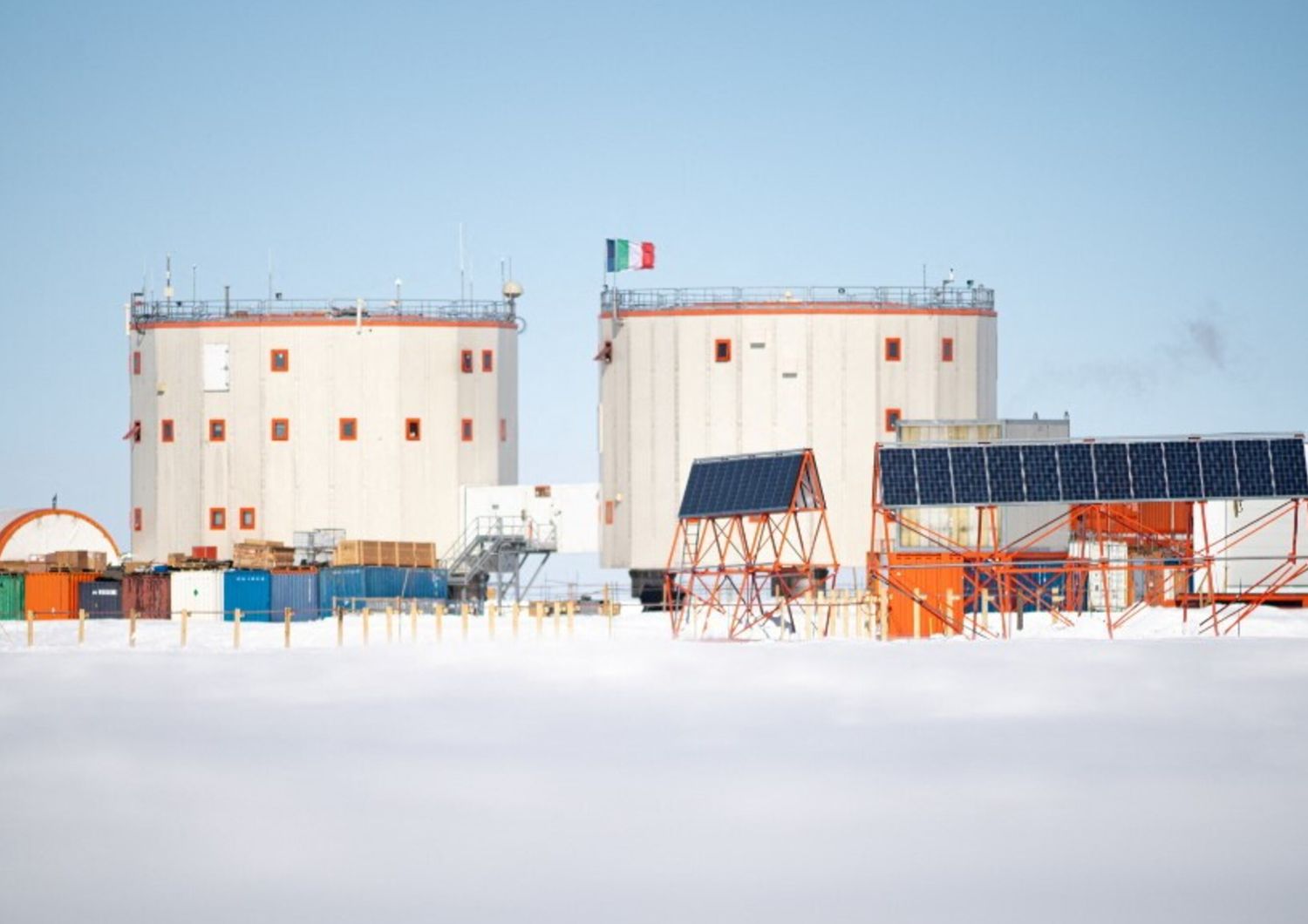 Base Concordia in Antartide