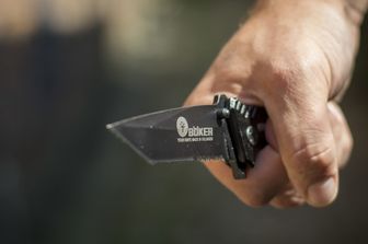 Vendita online dei coltelli ai minori, stretta del governo britannico