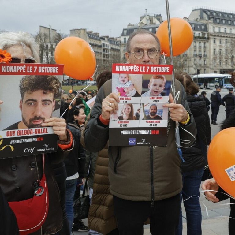 Manifestazione per la liberazione degli ostaggi
