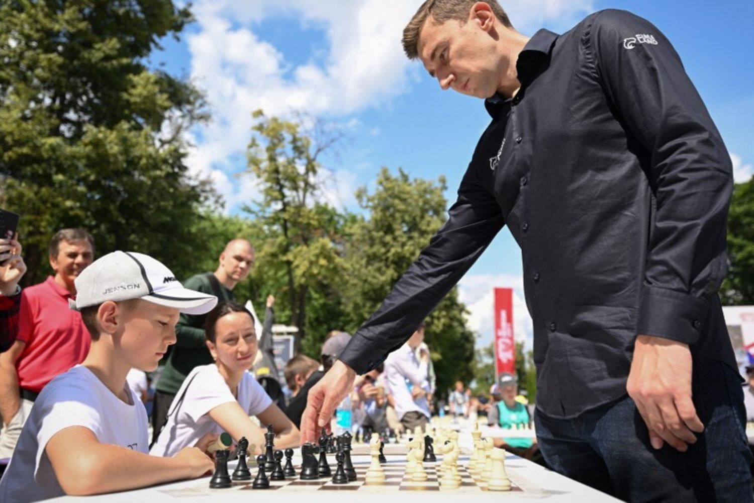 Scacchista russo sanzionato dalla Ue