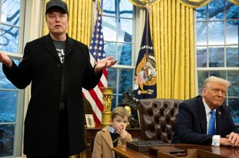 Elon Musk con il figlio alla Casa Bianca