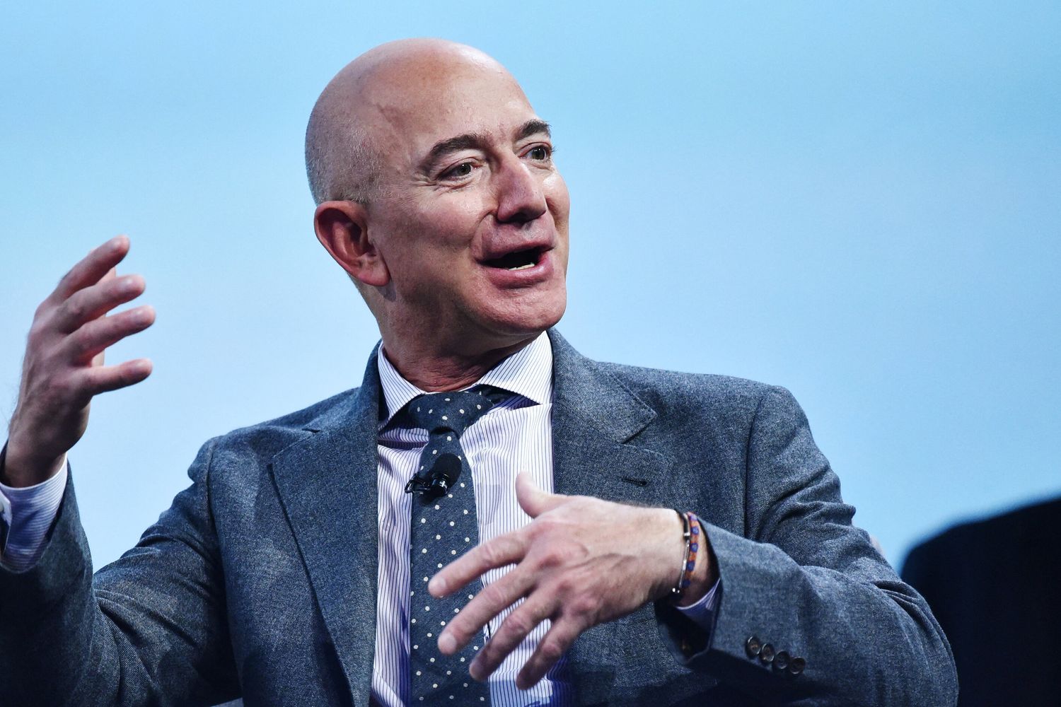 Bezos annuncia la censura negli editoriali del Washington Post