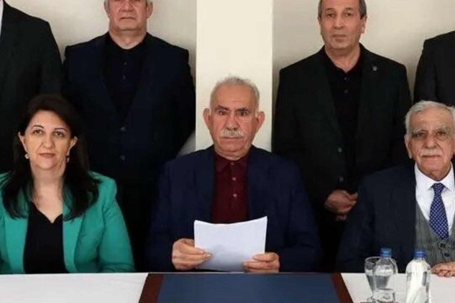 Storico appello di Ocalan, "il PKK deve sciogliersi, è tempo di deporre le armi"