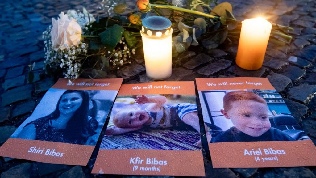 Rissa alla Knesset: le famiglie delle vittime e degli ostaggi del 7 ottobre bloccate dagli agenti