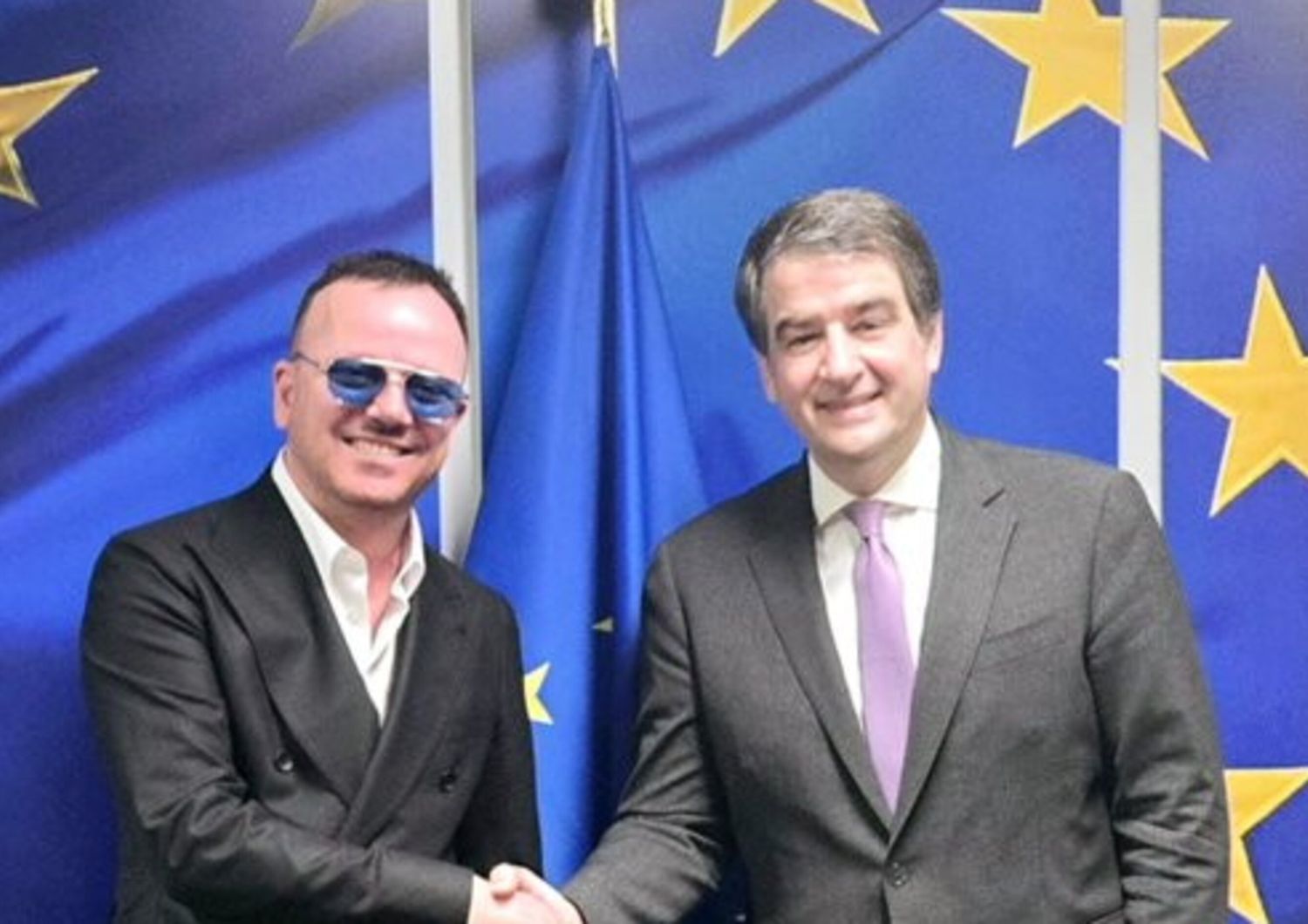Gigi D'Alessio e Raffaele Fitto