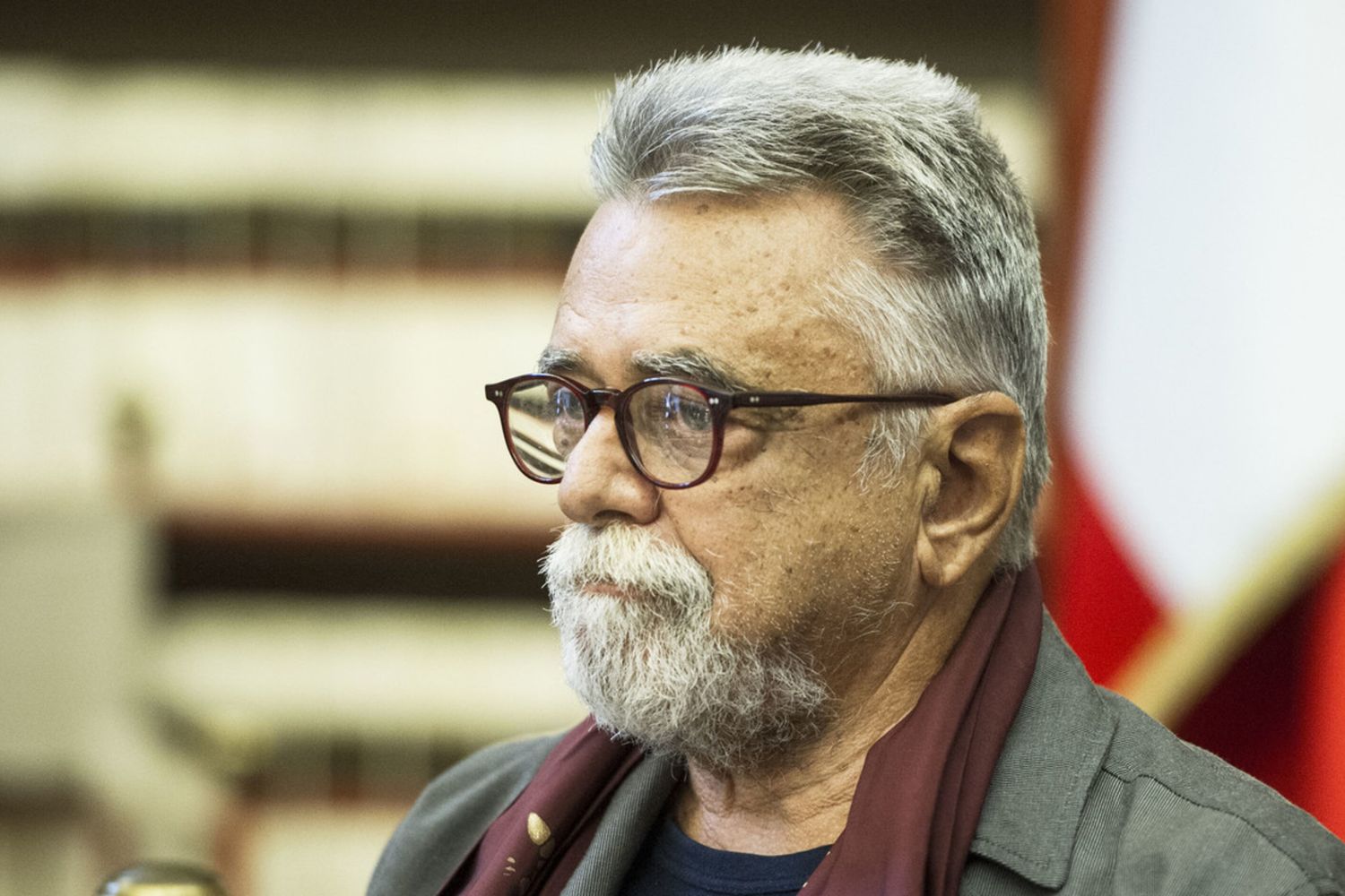 Tolta la lapide sulla 'svolta della Bolognina'. Occhetto, "potevano almeno avvisarmi"