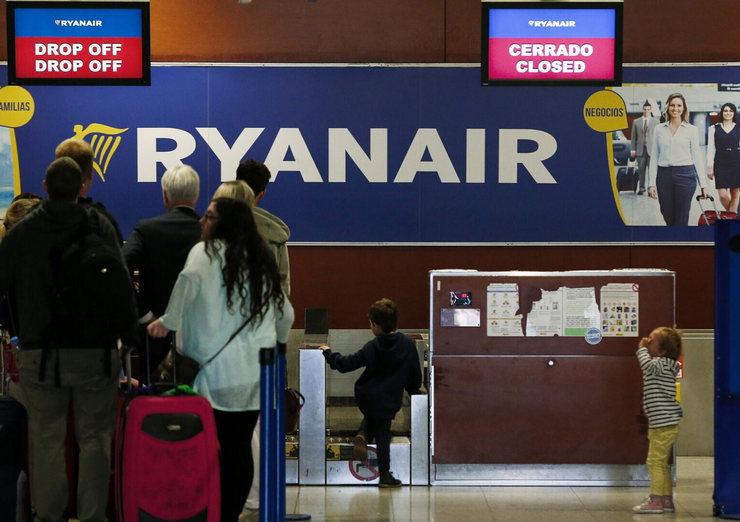 La novità di Ryanair: carte d'imbarco solo digitali da novembre 2025