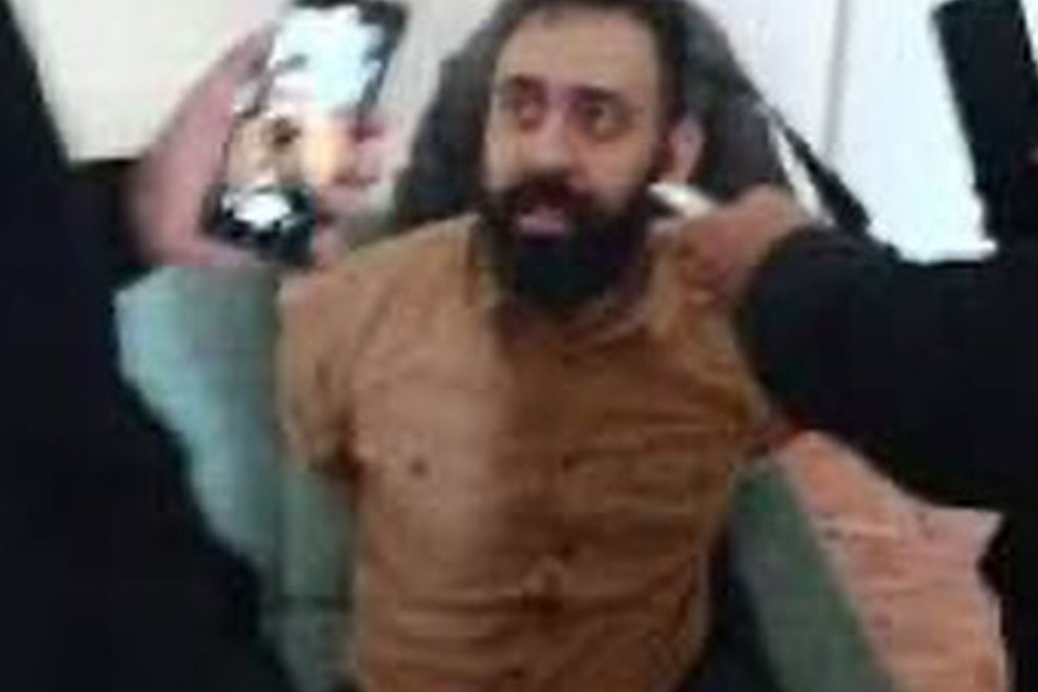 Facebook Mehdi Yarrahi