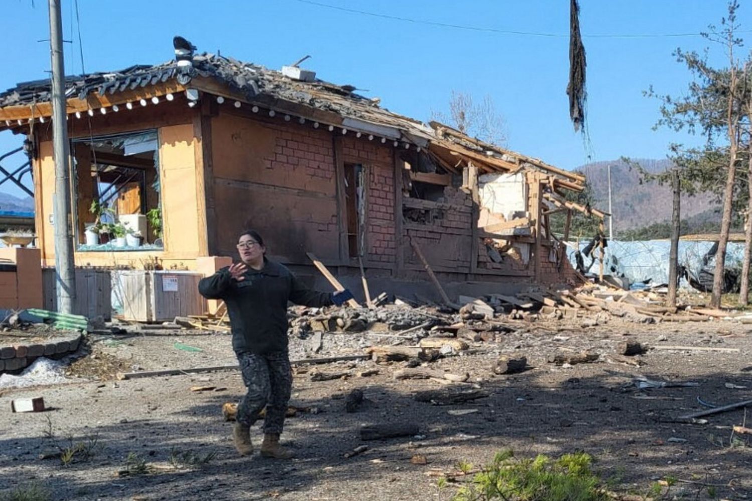 Jet sgancia per errore delle bombe sui civili, 4 feriti gravi in Sud Corea