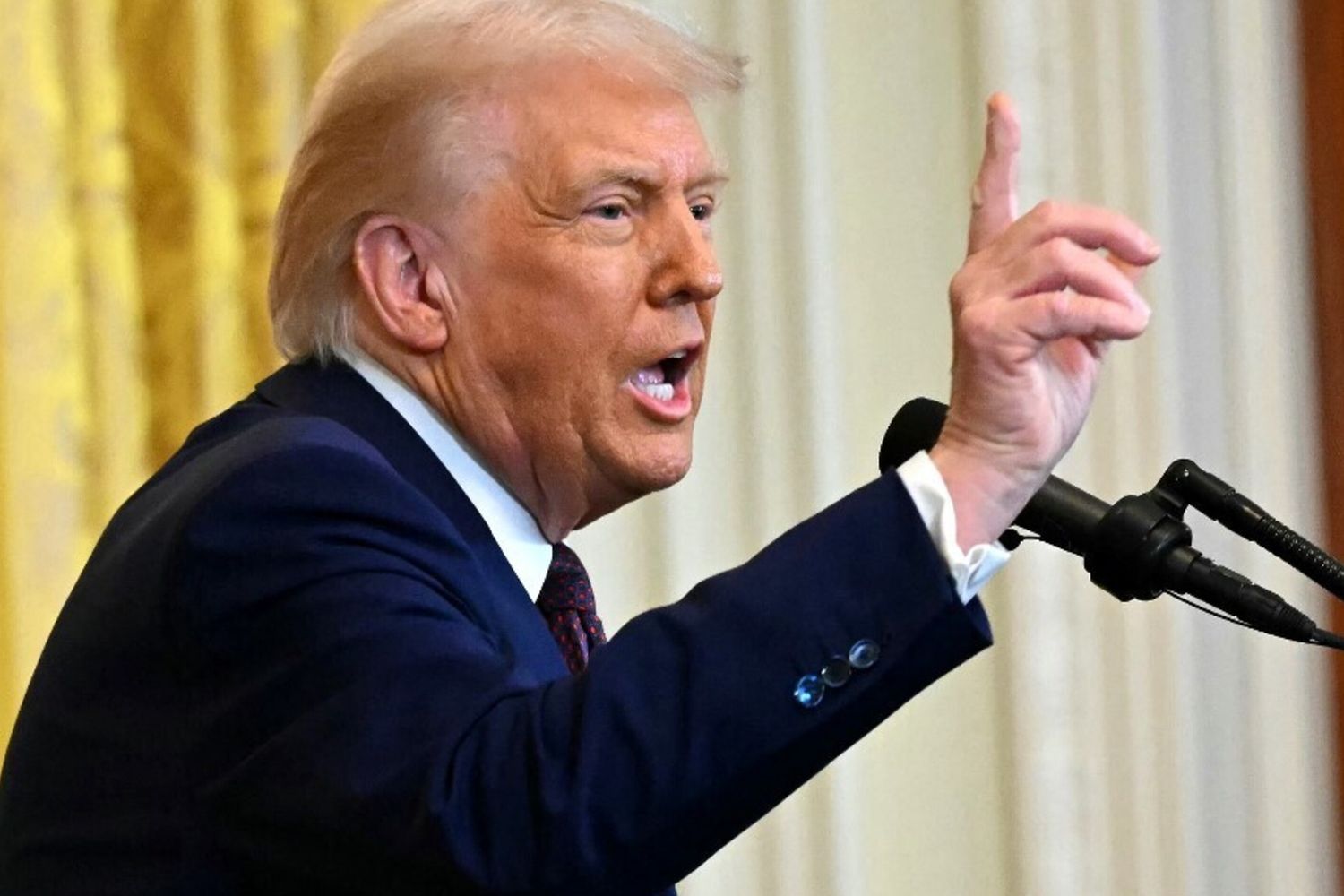 Trump ottimista: "Putin e Zelensky vogliono arrivare ad un accordo"