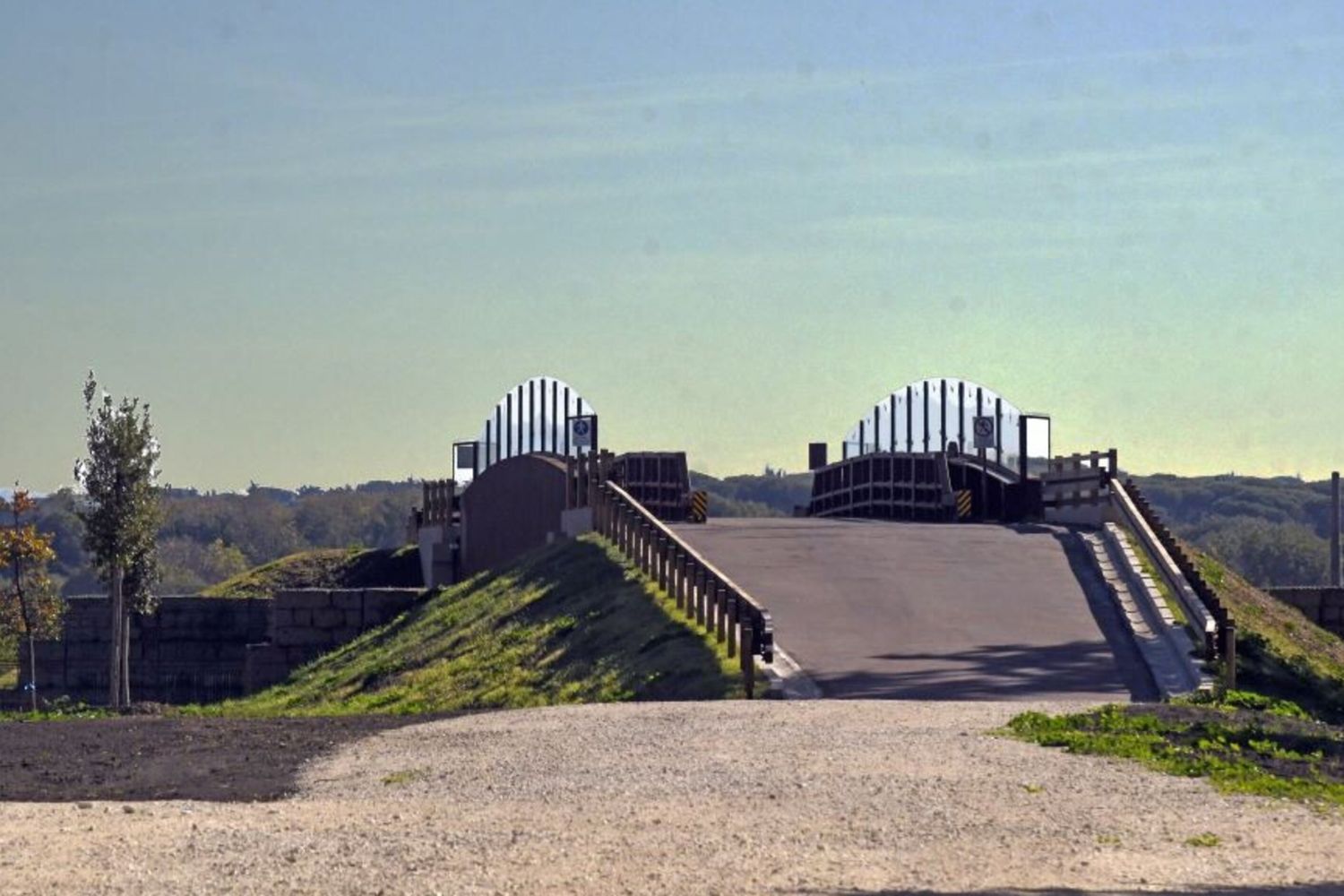 Strupro di gruppo nel parco della Caffarella a Roma, 3 arresti