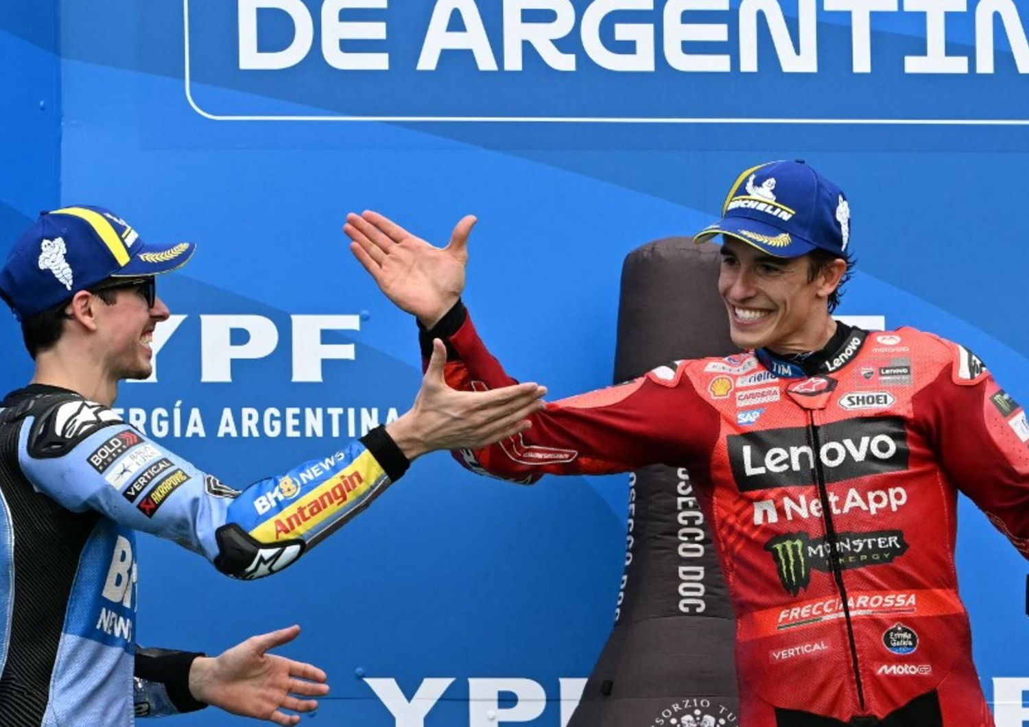 Moto Gp, i fratelli Marquez trionfano anche in Argentina