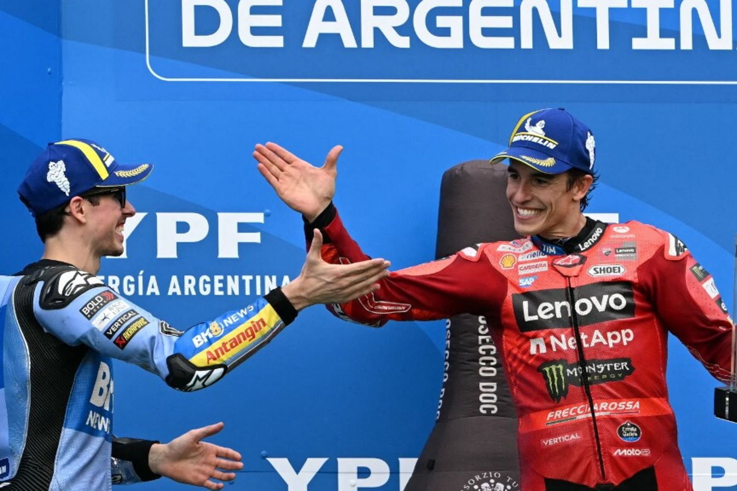 Moto Gp, i fratelli Marquez trionfano anche in Argentina