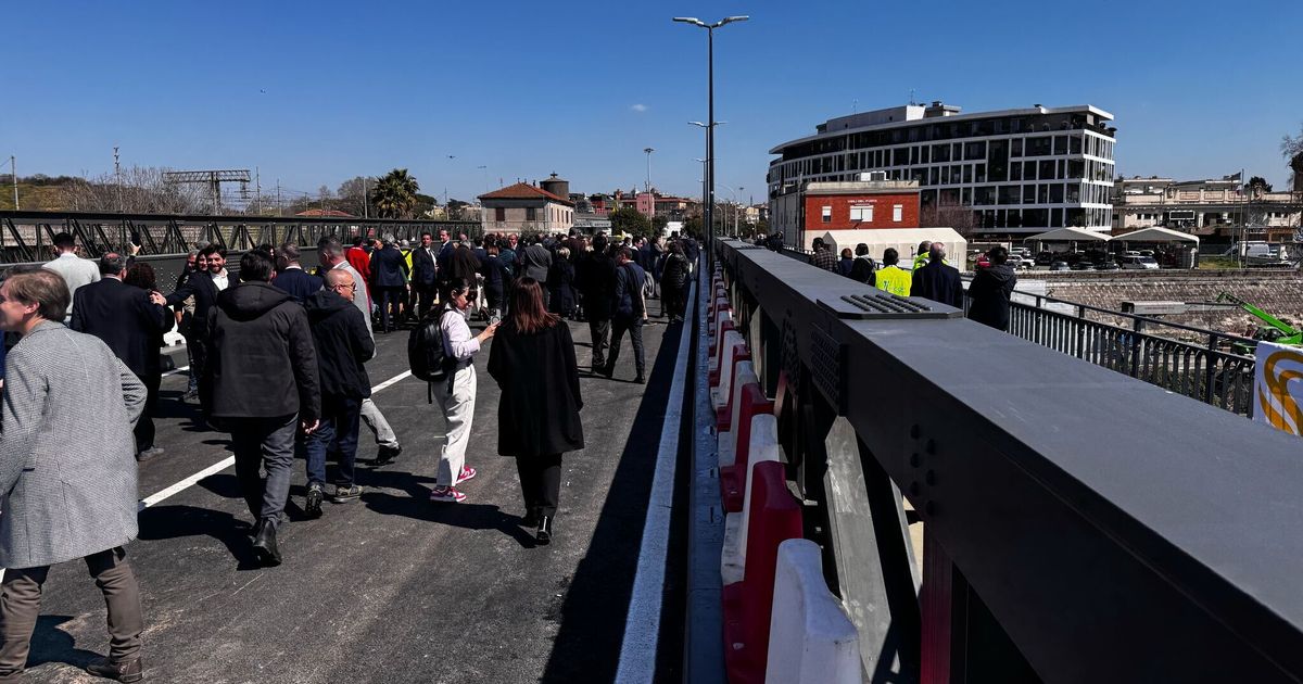 Roma, nuove chiusure per il Ponte dell