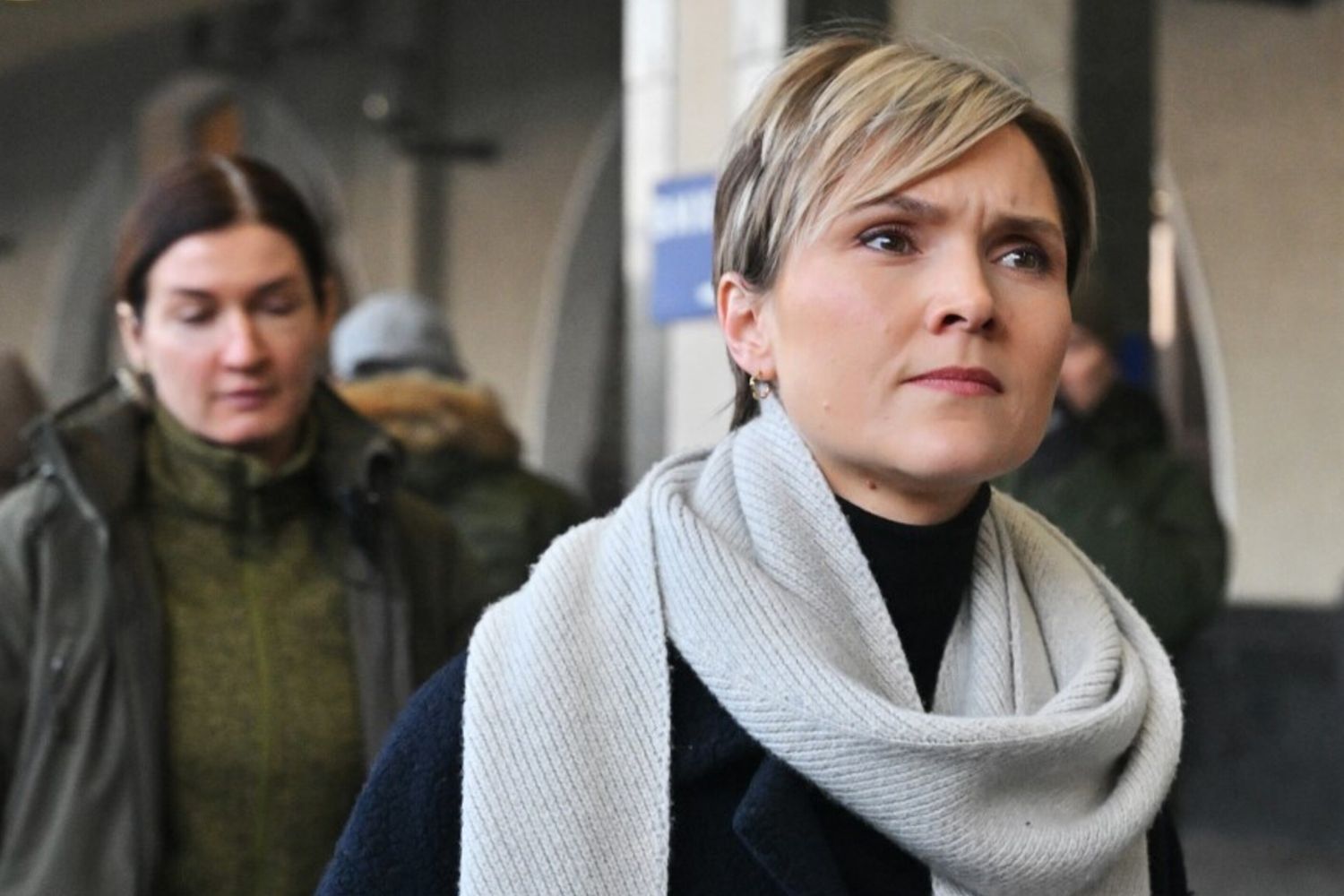 Choc in Islanda: ministra confessa una relazione con un 15enne e si dimette