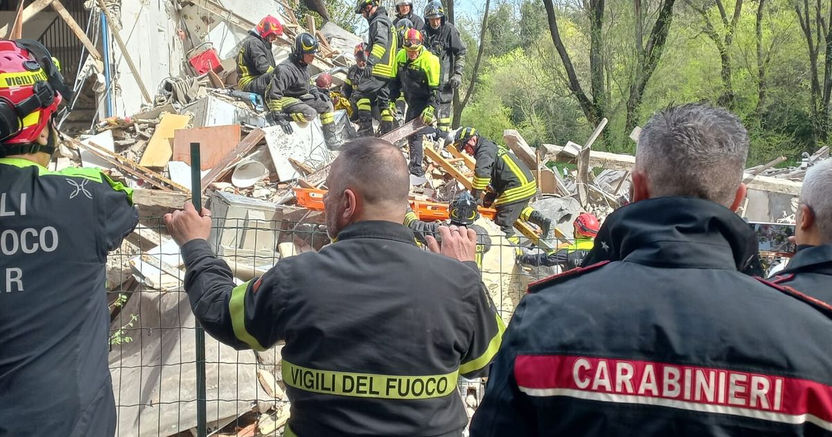 Esplosione di una palazzina a Monteverde, si indaga per lesioni e disastro colposo