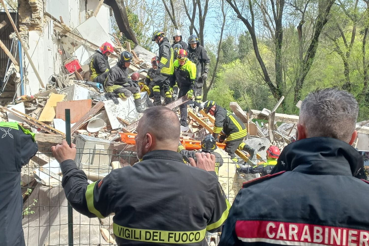Crollo palazzina a Monteverde