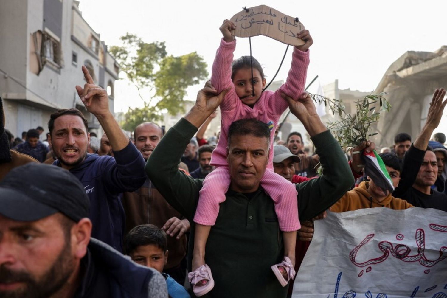 A Gaza manifestazioni contro Hamas