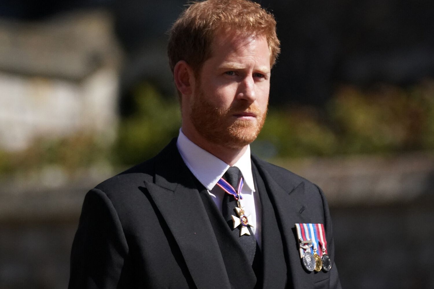 Il principe Harry ai funerali del nonno Filippo