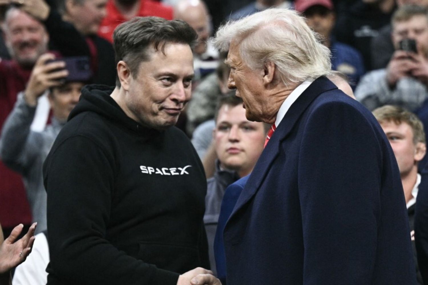 Trump conferma: Musk lascerà il governo, troppi impegni