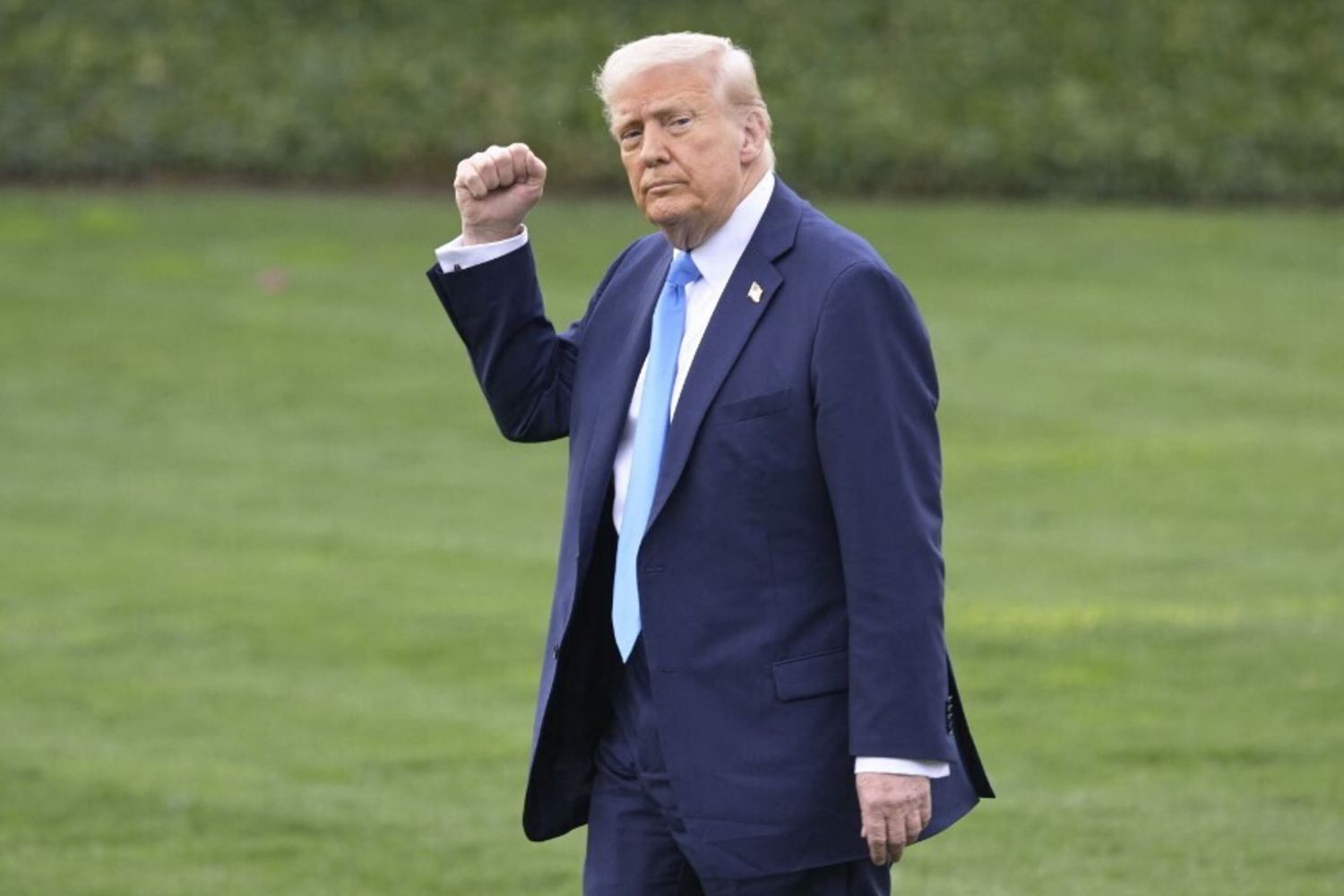 Arrivano i nuovi dazi di Trump. Giappone, Cina e Corea sono pronti a rispondere