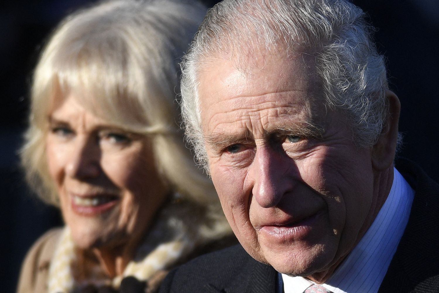 Re Carlo II con Camilla