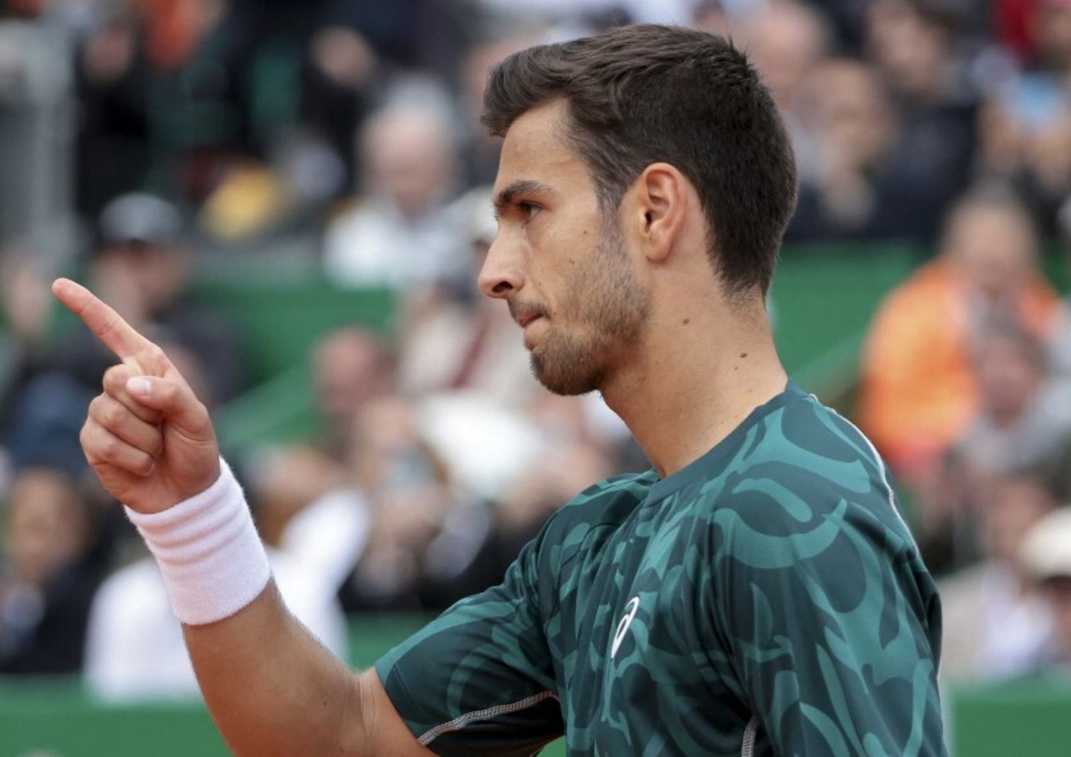 Derby italiano a Montecarlo: Musetti sfida Berrettini. Avanti Alcaraz, fuori Djokovic