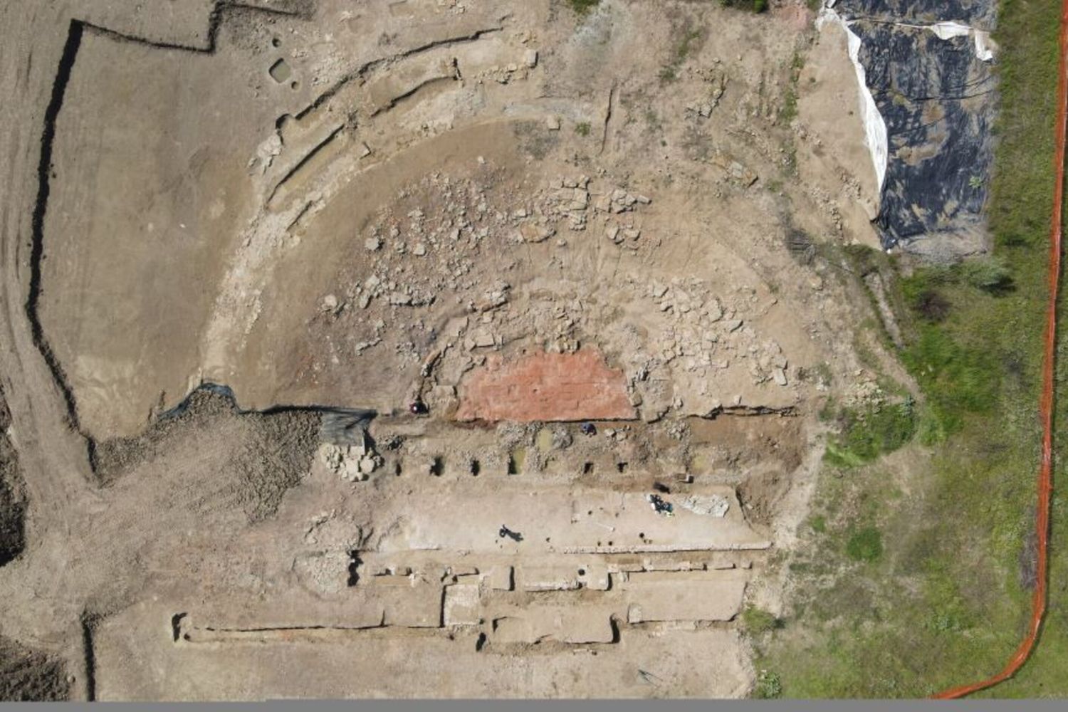 Nuove scoperte nell'antico teatro romano di Claterna
